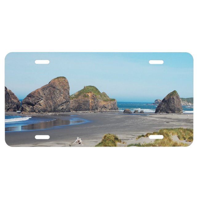 Beautiful Oregon coast landscape        License Plate (Front)