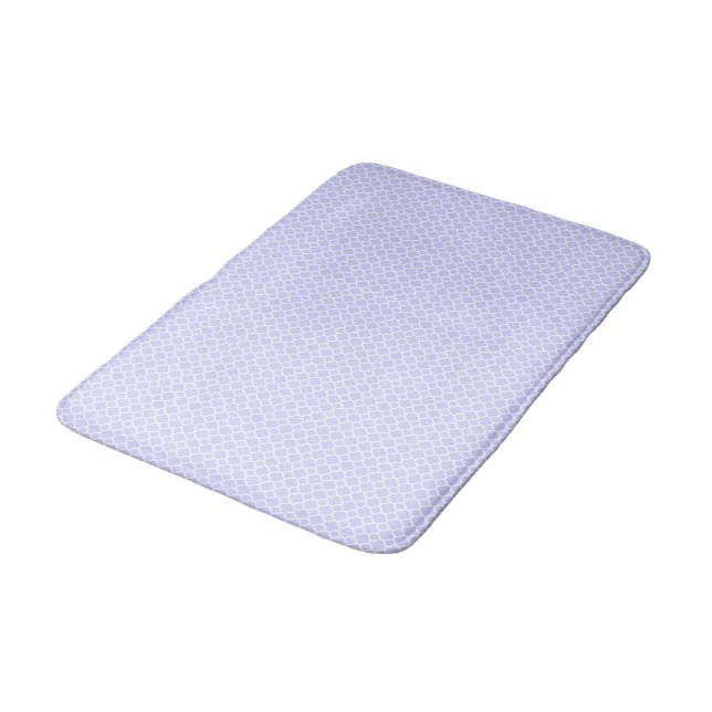Beautiful Periwinkle Quatrefoil Pattern Spring Bathroom Mat (Angled)