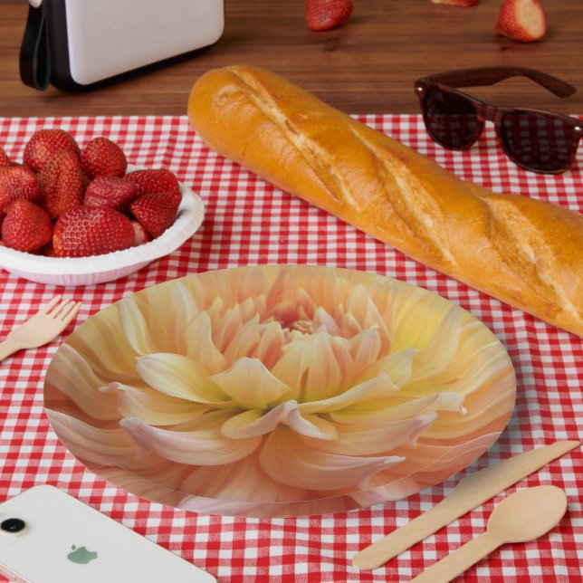 Beautiful Pink Dahlia Floral Paper Plates (Picnic)