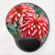 Beautiful pink dahlias gel mousepad