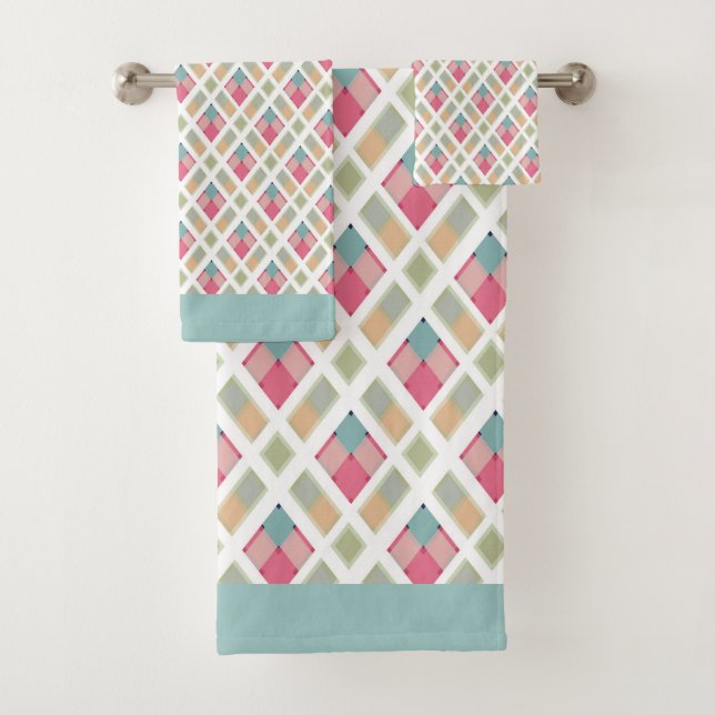 Beautiful, plaid bath towel set (Insitu)