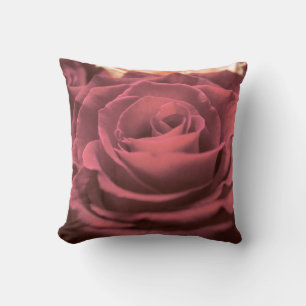 Beautiful red pink roses flowers photo romantic re throw pillow