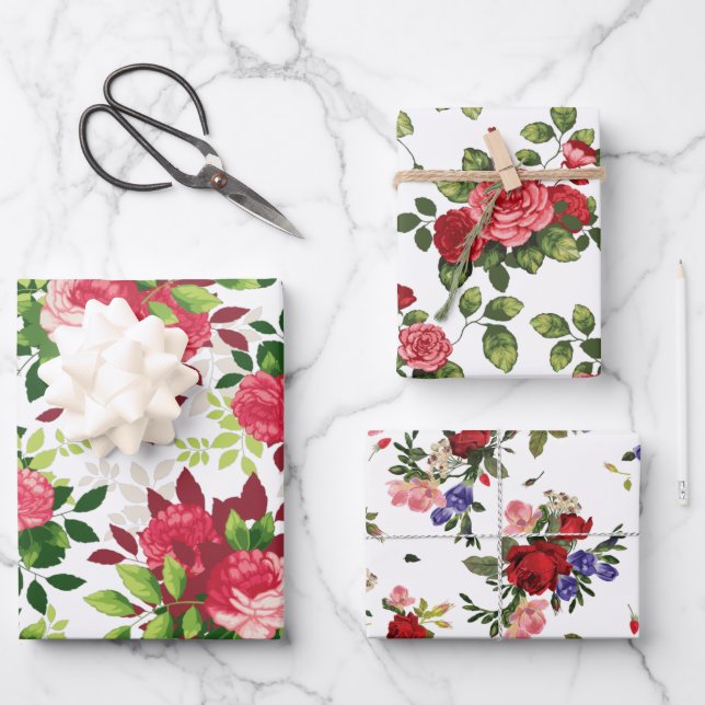 Beautiful Red Rose Pattern Wrapping Paper Sheets (Front)