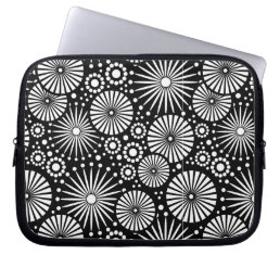 Beautiful retro black and white  Laptop Sleeve