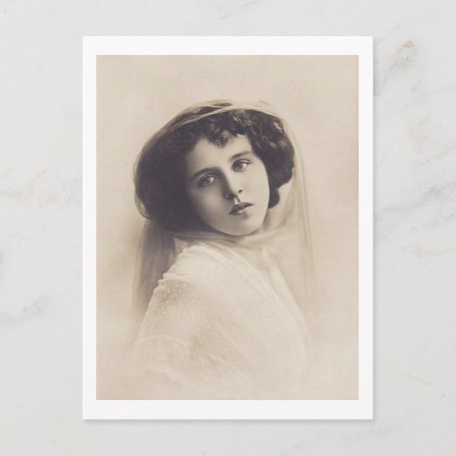 Beautiful Romantic Woman Vintage Postcard (Front)