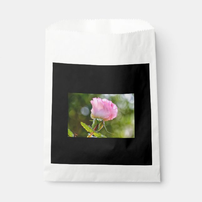 Beautiful rose favor bag (Front)