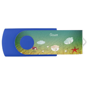 Beautiful sea shells & pearls flash drive