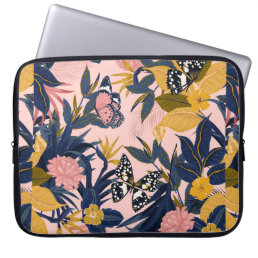 Beautiful seamless artistic sweet tropical pattern laptop sleeve