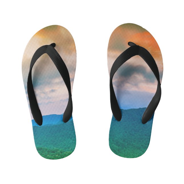 Beautiful sky,red clouds kid's flip flops (Footbed)