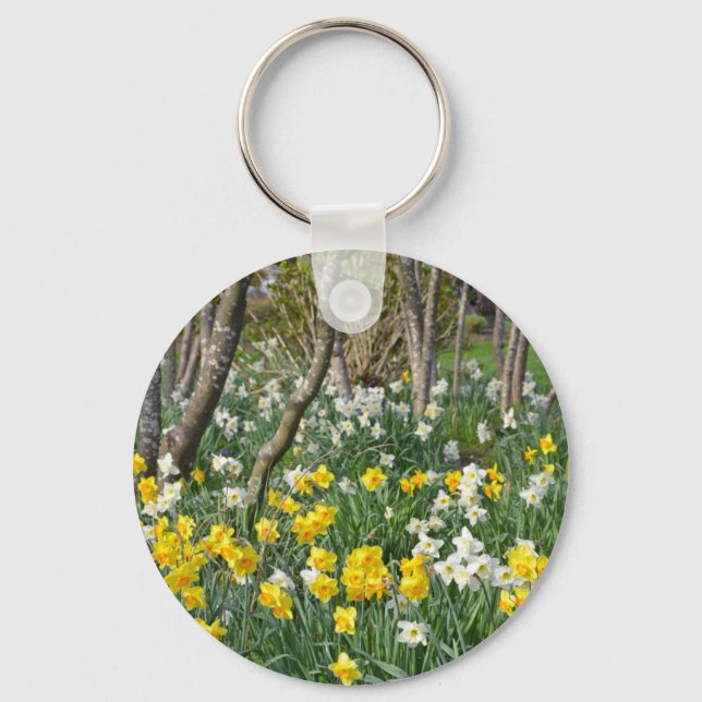 Beautiful spring daffodil garden keychain (Front)