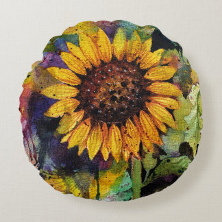 Beautiful Sunflowers In Watercolor Round Pillow