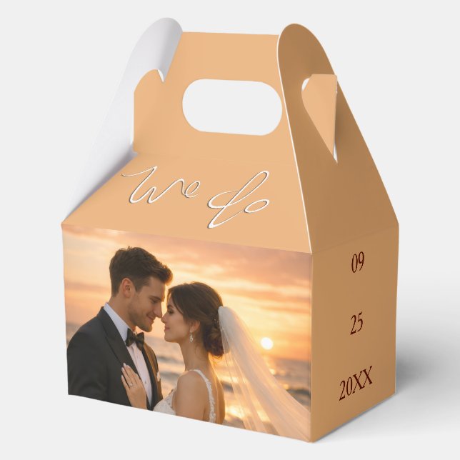 Beautiful Sunset Beach Romantic Wedding Vows Favor Boxes (Front)