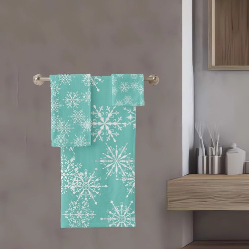 Beautiful Watercolor Snowflake Holiday Bath Towel Set