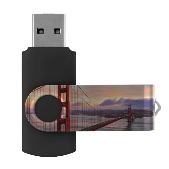Beautiful winter sunset at Golden Gate Bridge Flash Drive (Opened)