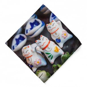Beckoning cat figurines bandana