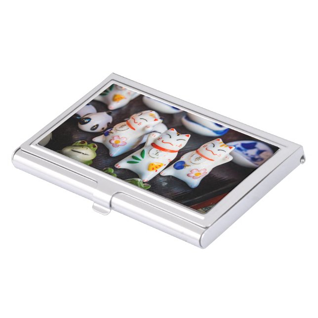 Beckoning cat figurines business card case (Front)