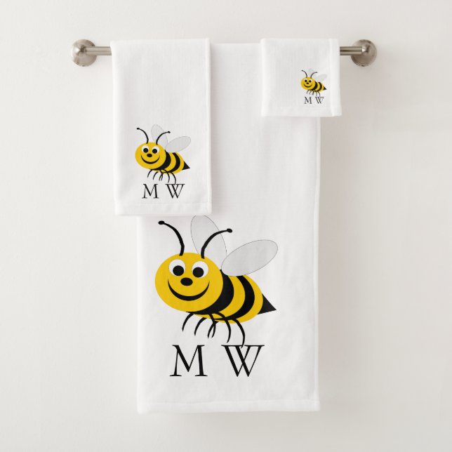 Bee Design Monogrammed Bath Towel Set (Insitu)