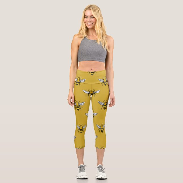 Bee Haven: Vintage Yellow Pattern Capri Leggings (Front)