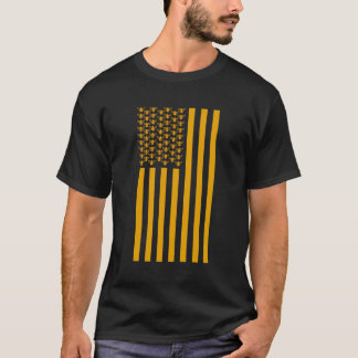 Bee Honeycomb American Flag Beekeeping Patriotic B T-Shirt