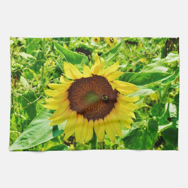 Bee on yellow Sunflower Towel (Horizontal)