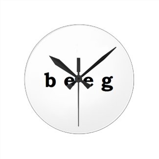 beeg round clock