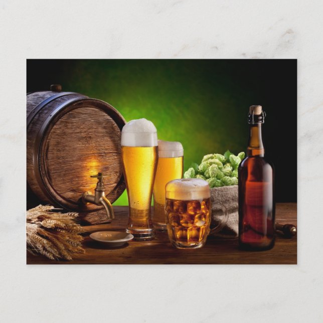 Beer barrel with beer glasses on a wooden table postcard (Front)