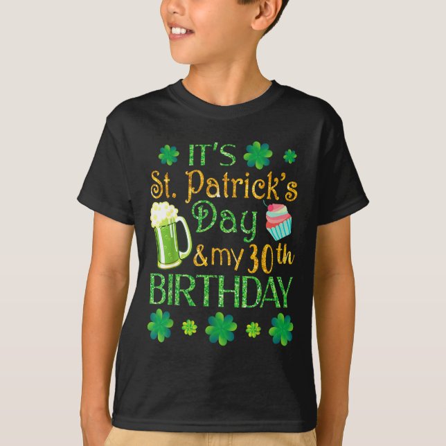 Beer Cake &amp; Shamrocks It's St Patrick Day &amp T-Shirt (Front)