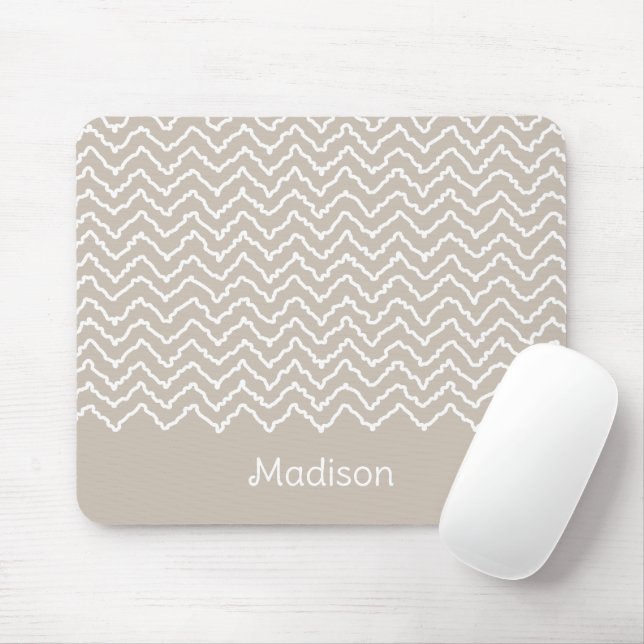 Beige And White Squiggly Chevron Zigzag Pattern Mouse Pad (With Mouse)