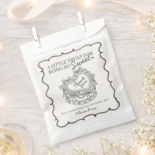 Beige Bow Retro Heart Coquette Cake Birthday Favor Bag