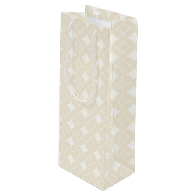 Beige shippo pattern wine gift bag (Front Angled)