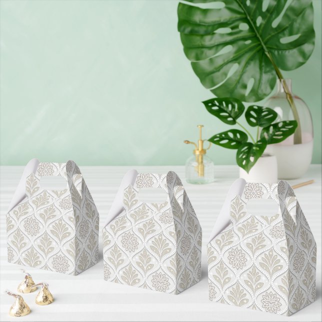 Beige & White Sparkling Quatrefoil Pattern Favor Boxes (Multiple)