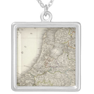 Belgique, Hollande - Belgium, Holland Silver Plated Necklace