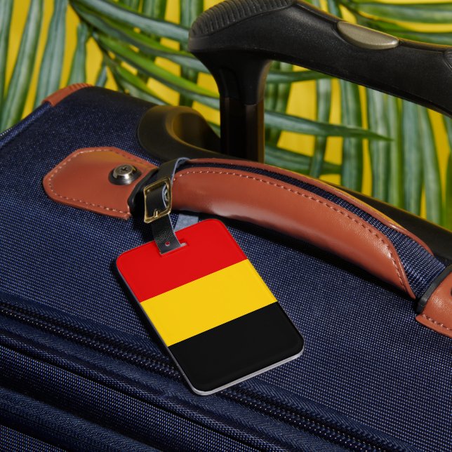 Belgium flag luggage tag (Front Insitu 1)