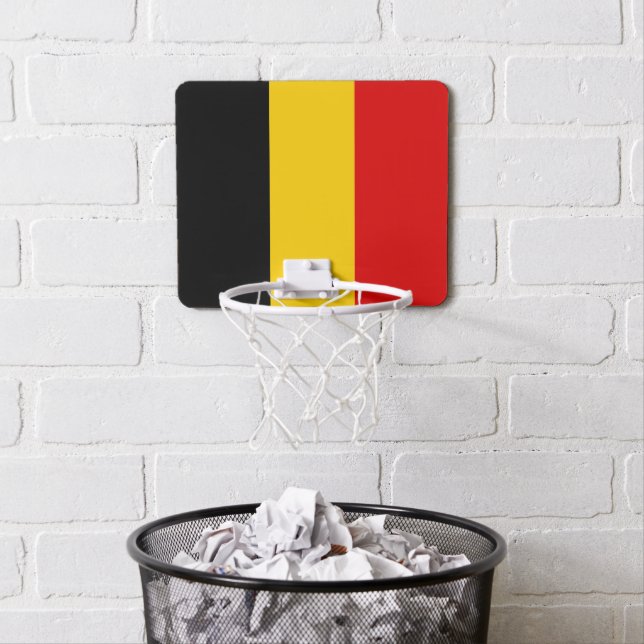 Belgium flag mini basketball hoop (In Situ)