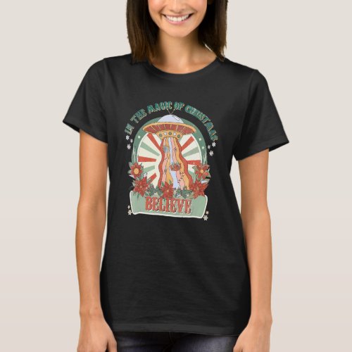 Believe In The Magic Christmas Holiday Retro Groov T_Shirt