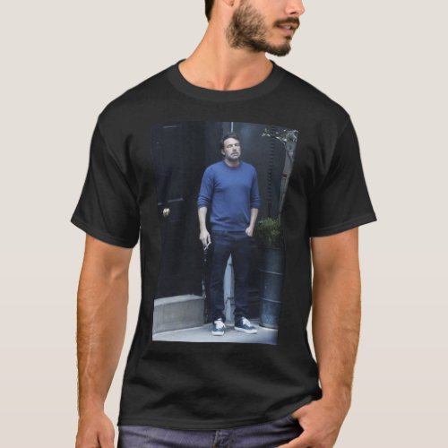 Ben Affleck Smoking Classic T_Shirt