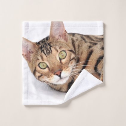 Bengal cat portrait wash cloth