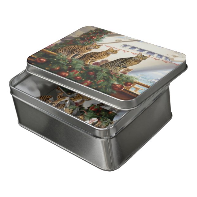 Bengal Cats Christmas Cruise: Pawsome Holiday Jigsaw Puzzle (Lid Open)
