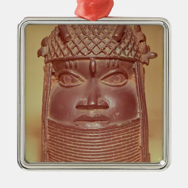 Benin mask metal ornament (Front)