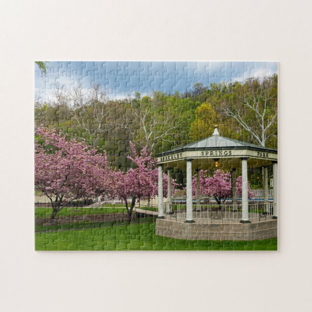 Berkeley Virginia in the Spring. Jigsaw Puzzle (Horizontal)