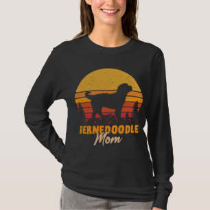 Bernedoodle Mom Mama Vintage Retro Dog Women Gift T-Shirt