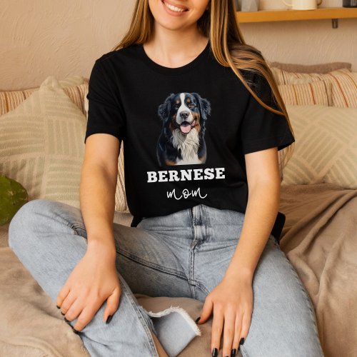 Bernese Lovers Mom Bernese Mountain Dog T_Shirt
