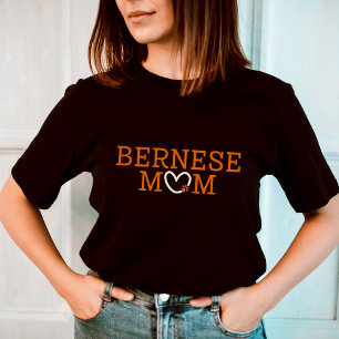 Bernese Mom Gift Bernese Mountain Dog with heart T-Shirt