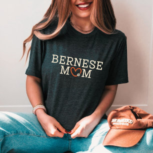 Bernese Mom Gift Bernese Mountain Dog with heart T-Shirt