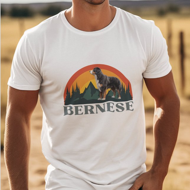 Bernese Mountain Dog Gift Retro Dog Lovers T-Shirt (Creator Uploaded)