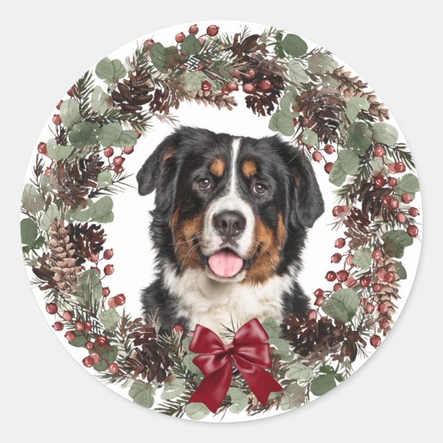 Bernese Mountain Dog Pinecone Wreath Christmas Classic Round Sticker (Front)