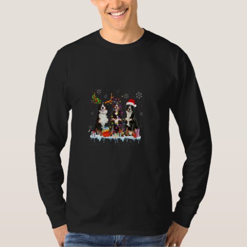 Bernese Mountain Santa Light Reindeer Hat In Snow  T_Shirt