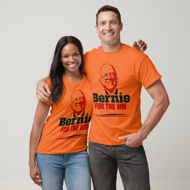 Bernie Sanders for the Win in 2016 Shirts for Men (Unisex)