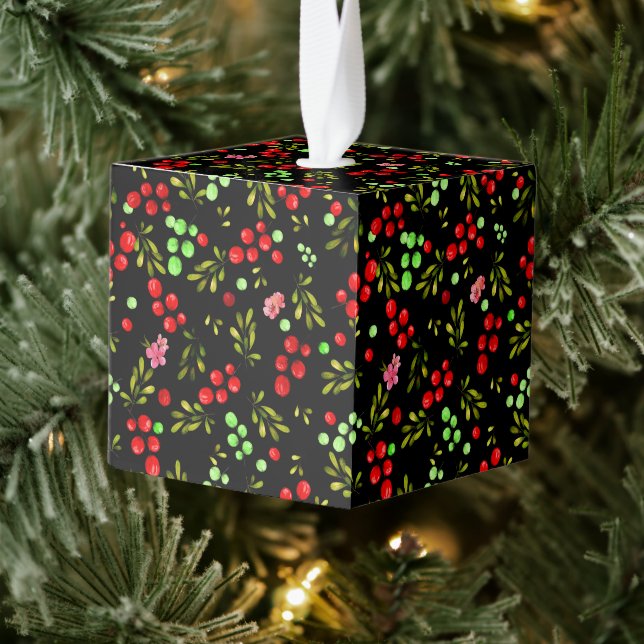 Berries Pattern Cube Ornament (Tree)