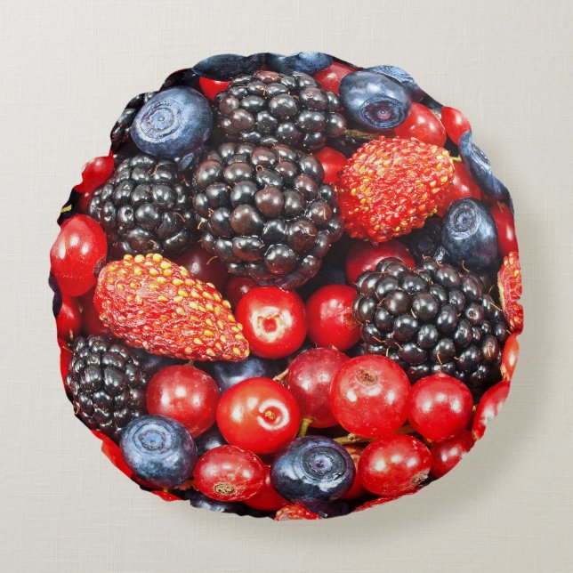 Berry-Fresh Background Mosaic Round Pillow (Front)